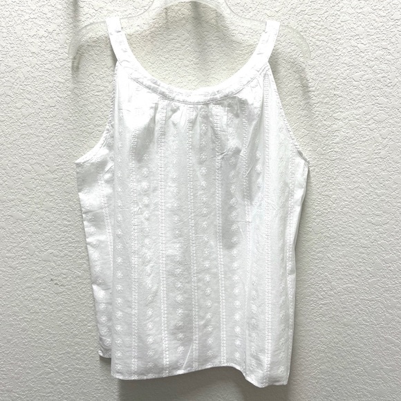 LOFT Tops - LOFT Eyelet Tie Back Tank - Classic White NWT - L